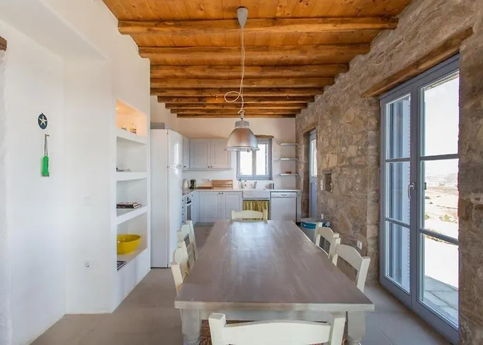 Serifos Stone A Villa Rámos